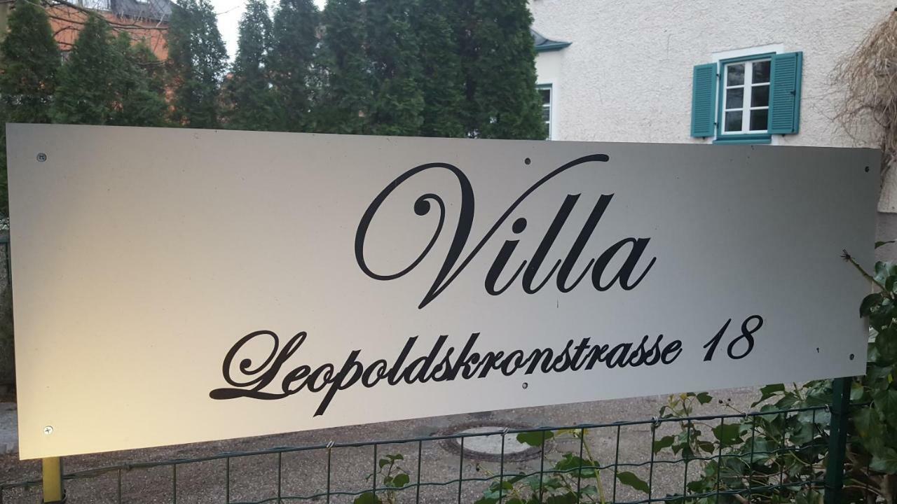 Apartment Villa Leopoldskron Salzburg Exteriör bild