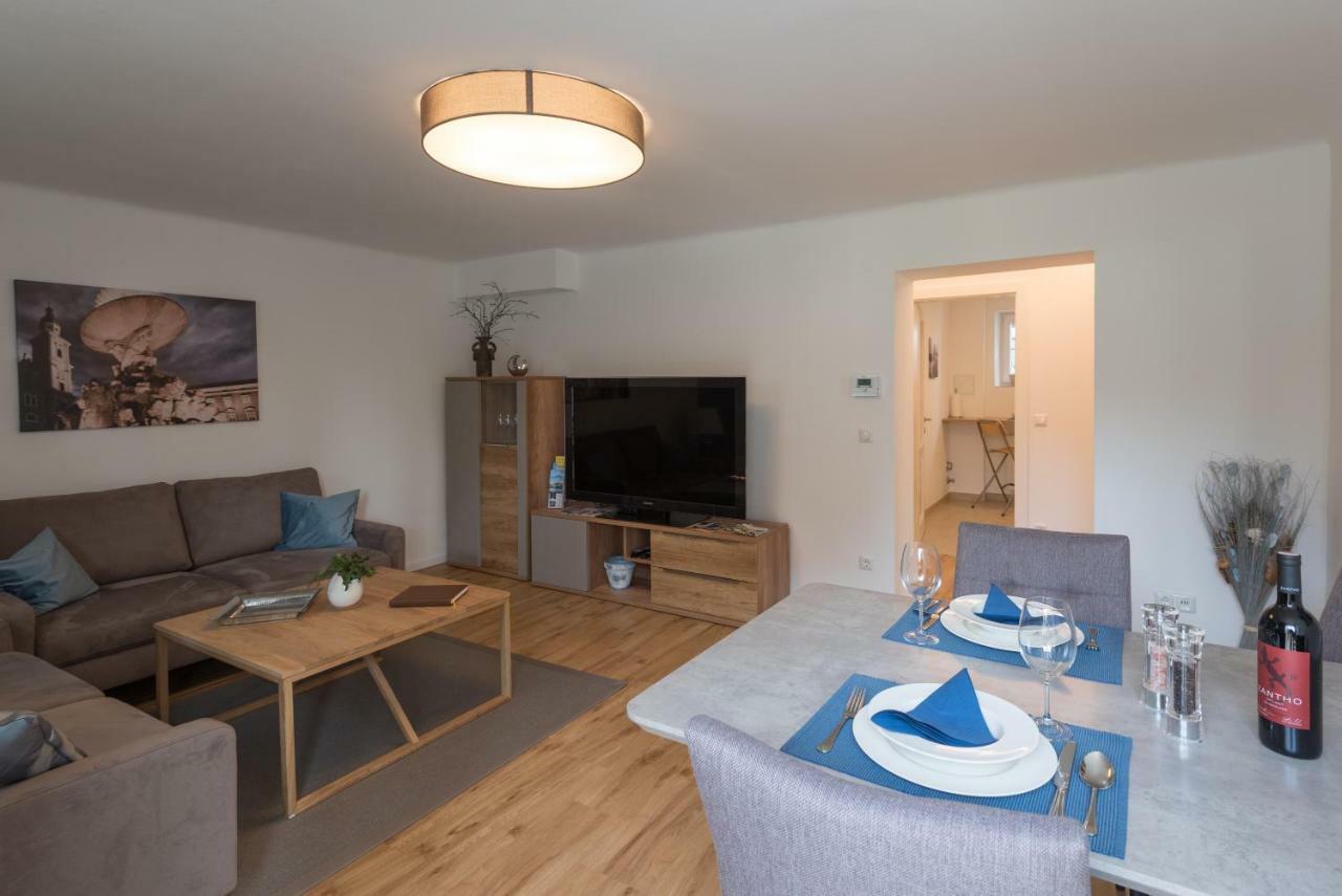 Apartment Villa Leopoldskron Salzburg Exteriör bild